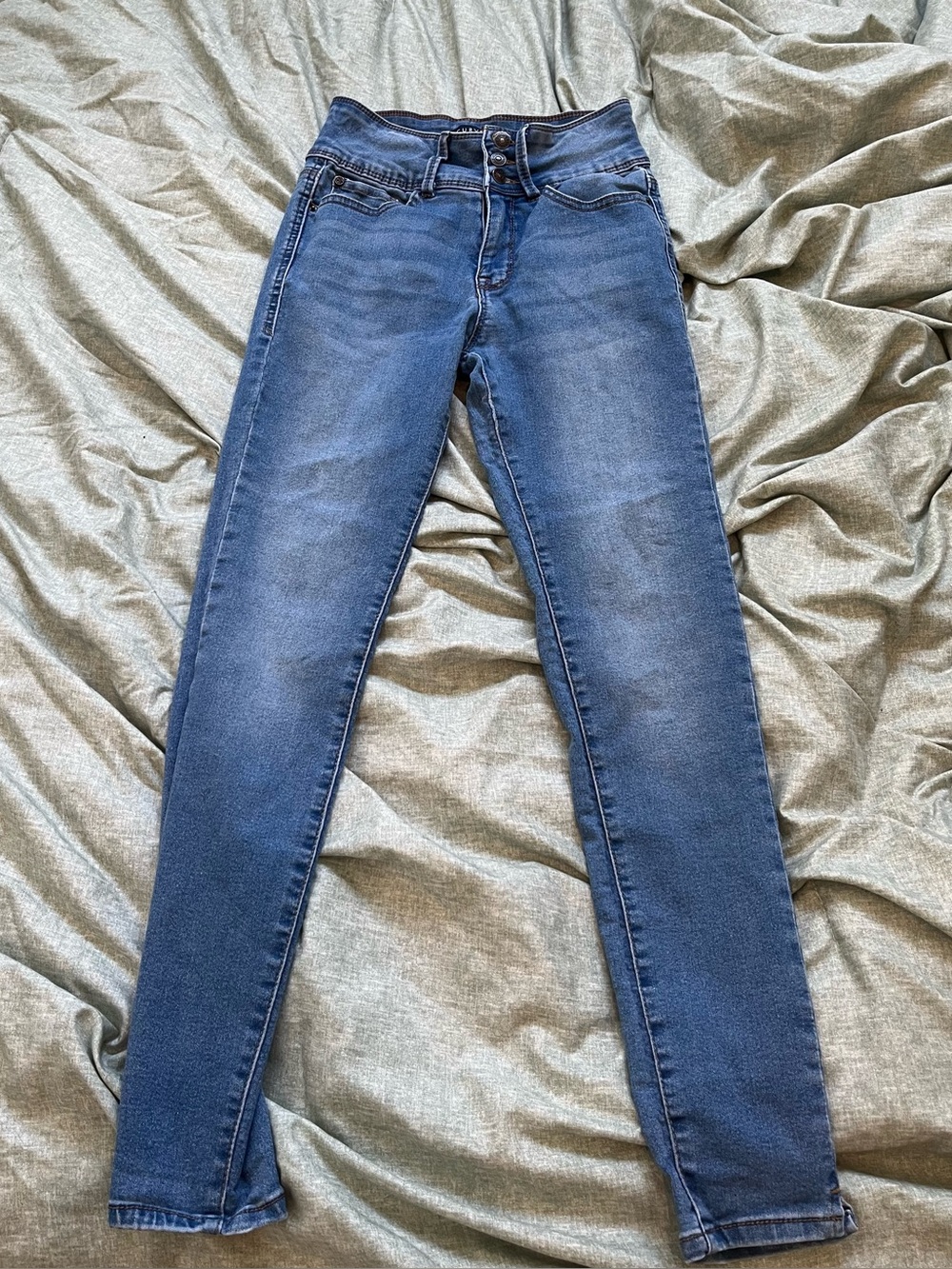 Curve Appeal high rise jeans light wash